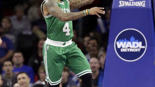 Bradley y Thomas, clave en triunfo de Celtics sobre Pistons