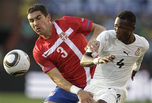 Mundial: Serbia y Ghana se van 0-0 al descanso