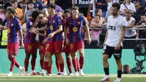 FC Barcelona golea al Valencia y sigue su paso firme en LaLiga