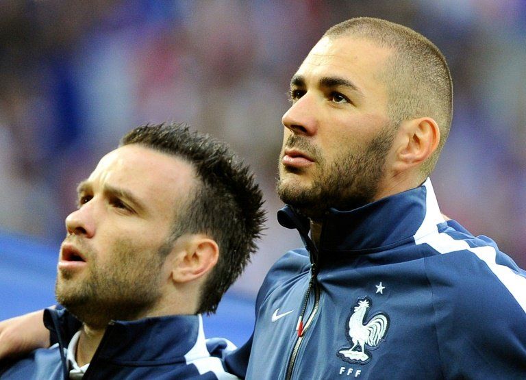 Justicia francesa decide si valida investigación a Benzema por chantaje a Valbuena