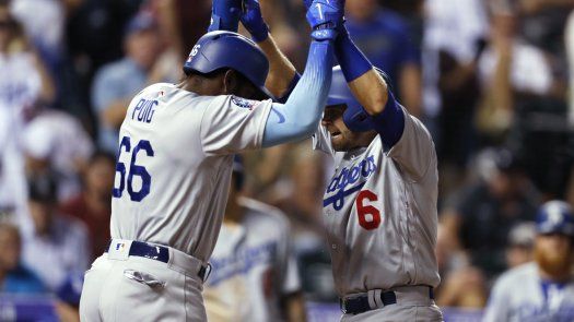 Con jonrones de Taylor y Dozier en la 9na, Dodgers ganan