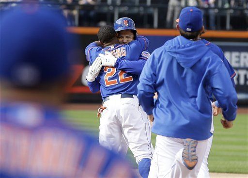 DArnaud da triunfo a Mets en la 12ma, Rubén Tejada de 3-0