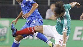 Oro: México golea a El Salvador en debut