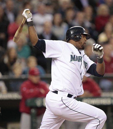 MLB: Marineros 3, Angelinos 1; Peguero remolca dos carreras