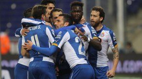 Stuani y Caicedo alargan buena racha del Espanyol