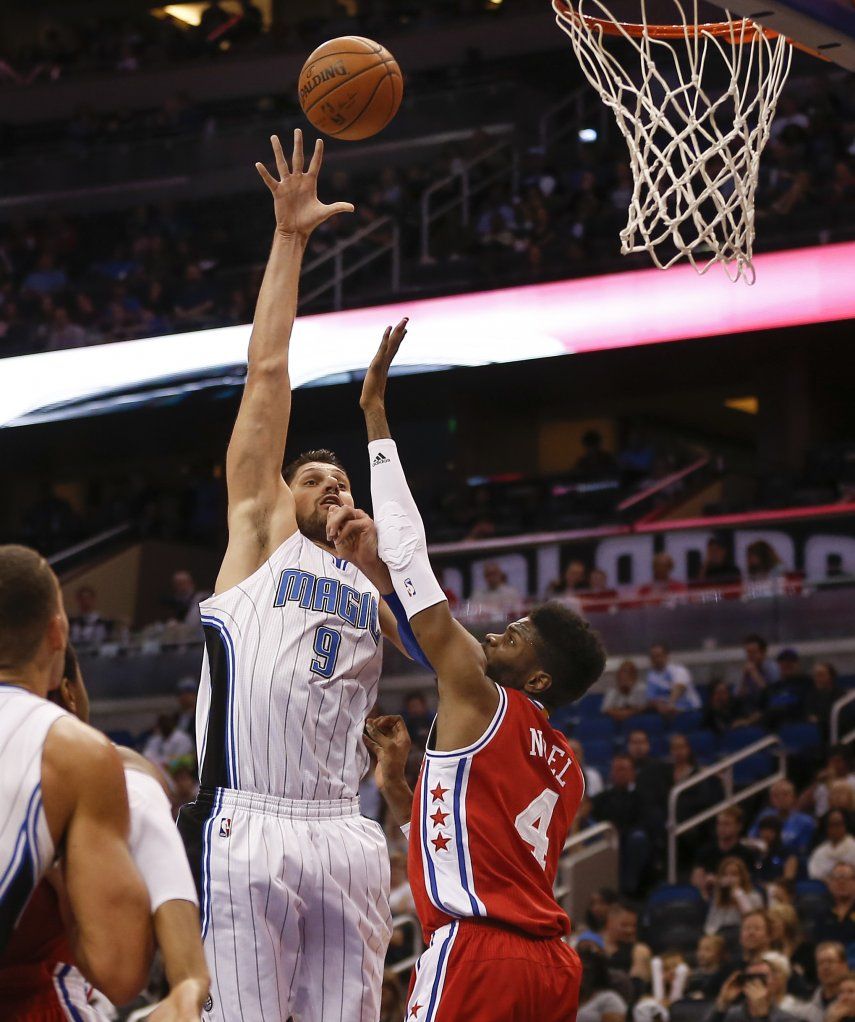 Magic endilga a 76ers 8va derrota seguida