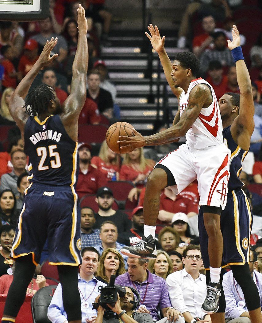 Teague anota 25 en la victoria de Pacers sobre Rockets