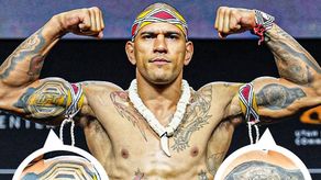 Alex Pereira, de adicto al alcohol a estrella de los deportes de combate