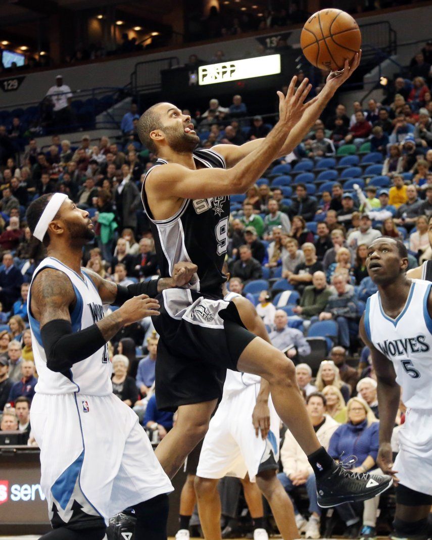 Con 28 puntos de Parker Spurs vence a Timberwolves