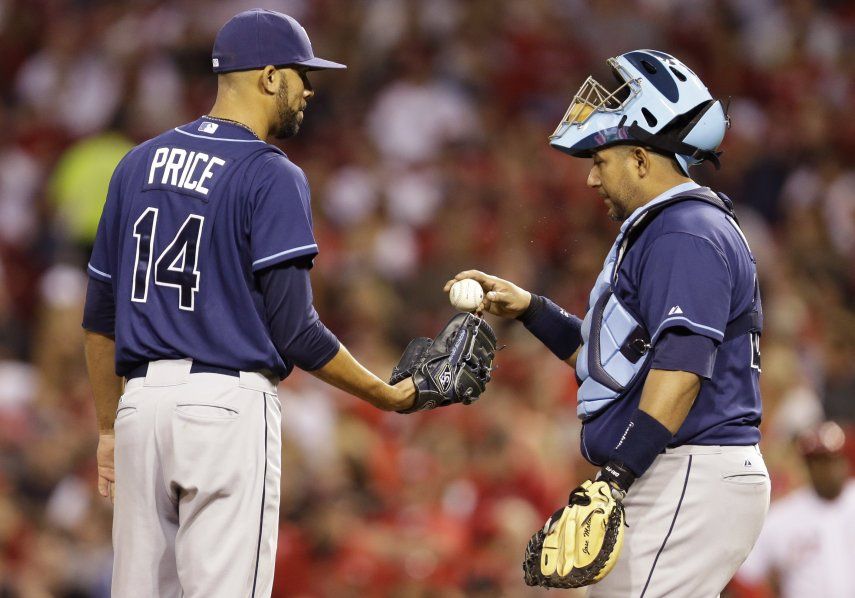 Price domina y Rays vencen a Rojos