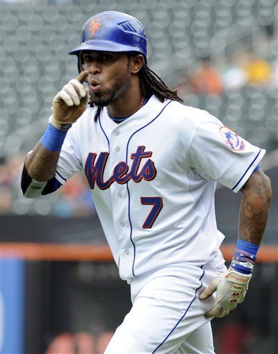 Reyes gana tí­tulo de bateo en la Nacional y Cabrera en la Americana