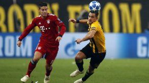 Bayern suda para ganar a AEK