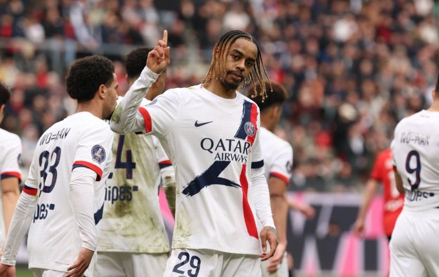 PSG golea ante de visitar al Liverpool