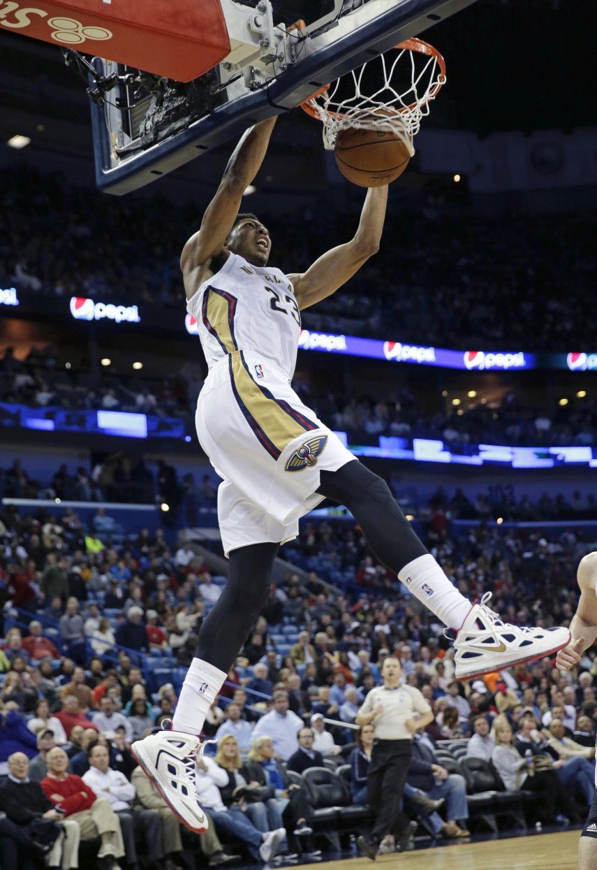 Davis y los Pelicans derriban a los Lakers