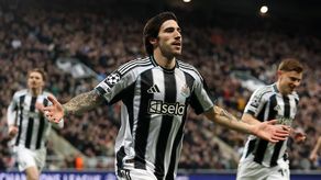 Champions League: El Newcastle United avanza a Octavos de Final con triunfo en llave ante Qarabag