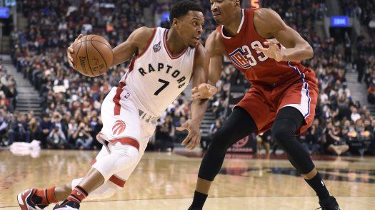 Raptors logran su 8va victoria en fila