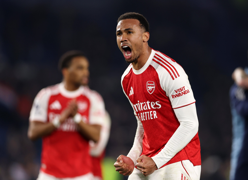 Arsenal venció al Brighton y consolida su liderato en la Premier League