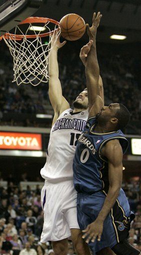 NBA: Kings 112, Wizards 109; Evans y Casspi dan triunfo a Kings