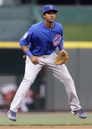 Cachorros convocan a prospecto y luce en su debut