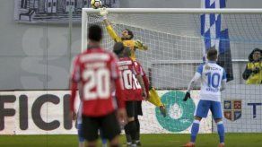 Jaime Penedo y el Dinamo Bucarest eliminados en la Copa de Rumania
