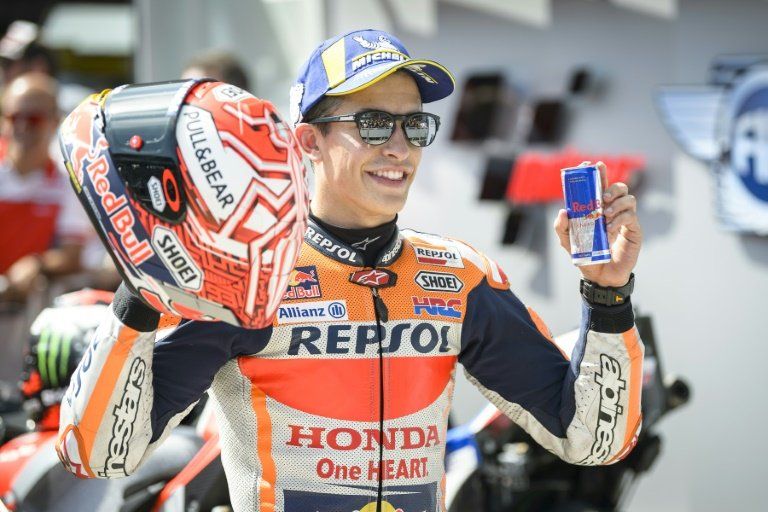 Márquez logra la pole dominando a las Ducati en su terreno