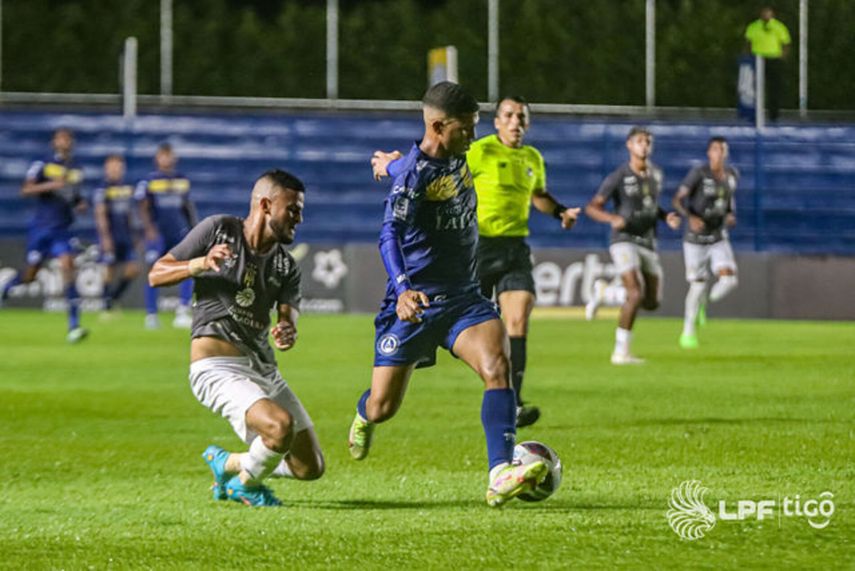 CAI vs Universitario: Fecha