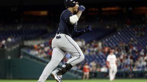 Johan Camargo pegó su HR 19 con los Bravos
