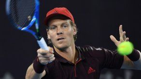 Tomas Berdych da por terminada su temporada por problemas de espalda