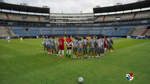 El Rod Carew y otro turno en la historia para jugar fútbol