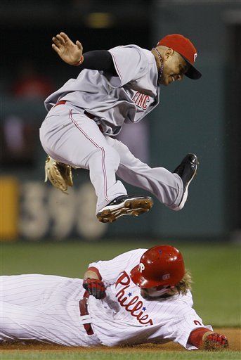 Janish sustituye a Cabrera en juego tres de Rojos contra Gigantes