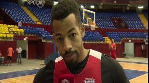 Akil Mitchell y Daniel Girón se unen a la preselección de baloncesto