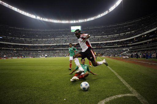 Mundial: Los trinitenses se van en silencio