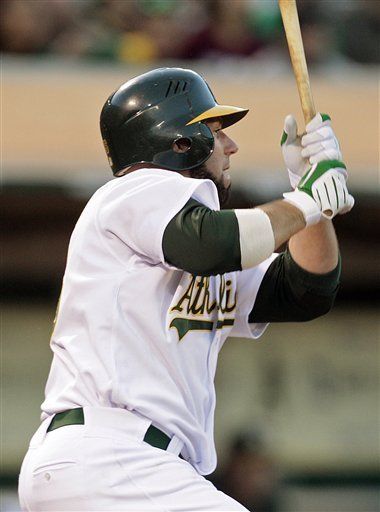 MLB: Atléticos 6, Reales 0; Cahill lanza partido completo