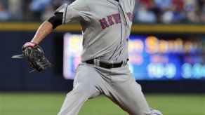 Johan Santana será evaluado dí­a a dí­a por lesión pectoral