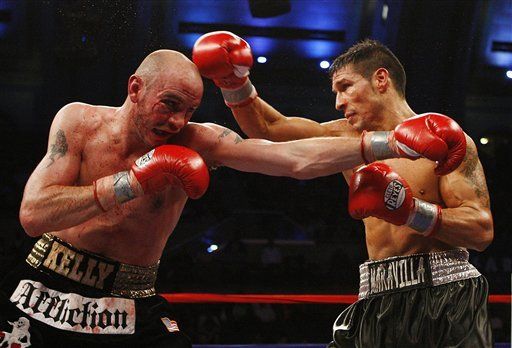 Campeón argentino Martí­nez demuestra por qué es Maravilla