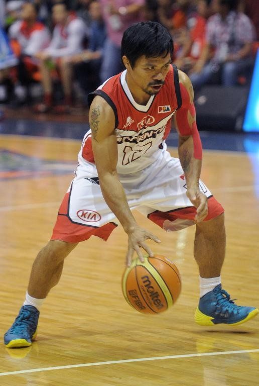Despiden a basquetbolista por bromear sobre Pacquiao