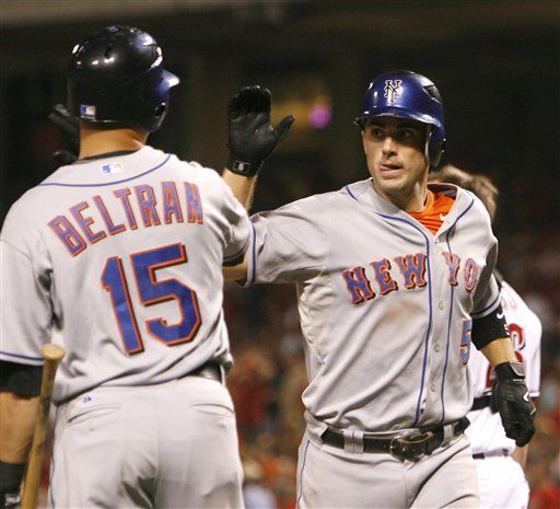 Mets afianzan recuperación con remontada ante Rojos