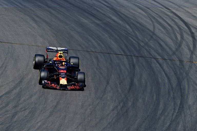 Los Red Bull dominan los libres en Alemania antes de la lluvia del sábado