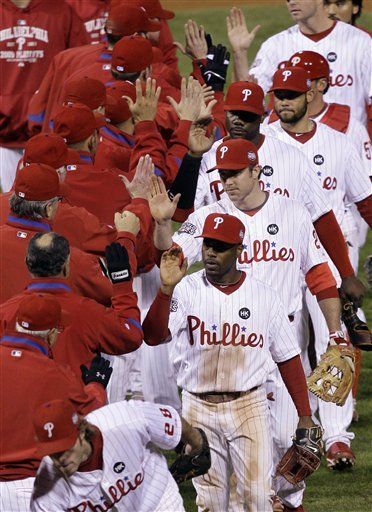 Serie Mundial: Los Filis no tiran la toalla; van por la hazaña