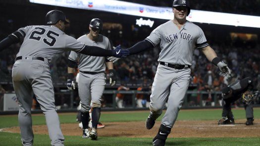 Voit jonronea y remolca 3, y Yankees superan a Gigantes 7-3