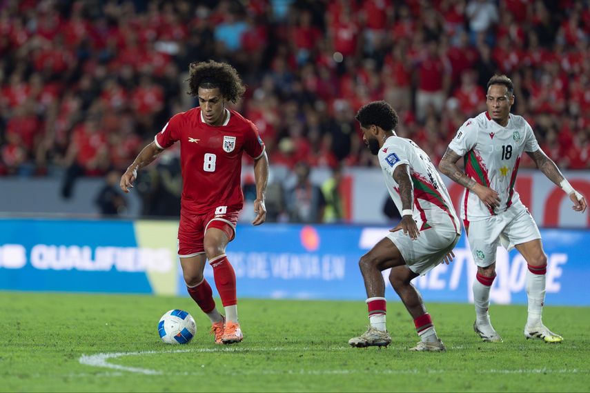 La Selección de Panamá empató en un sufrido partido ante Surinam en el Rommel Fernández