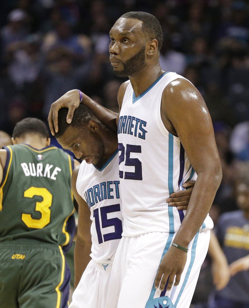 Hornets salen de mala racha ante Jazz