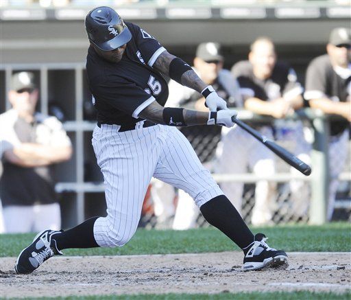 MLB: Medias Blancas 12, Reales 6; Konerko impulsa cinco carreras