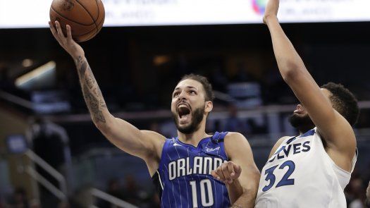 Magic corta racha de 7 derrotas; vence a Wolves