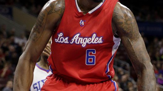 Paul y Jordan guían a Clippers en triunfo sobre 76ers