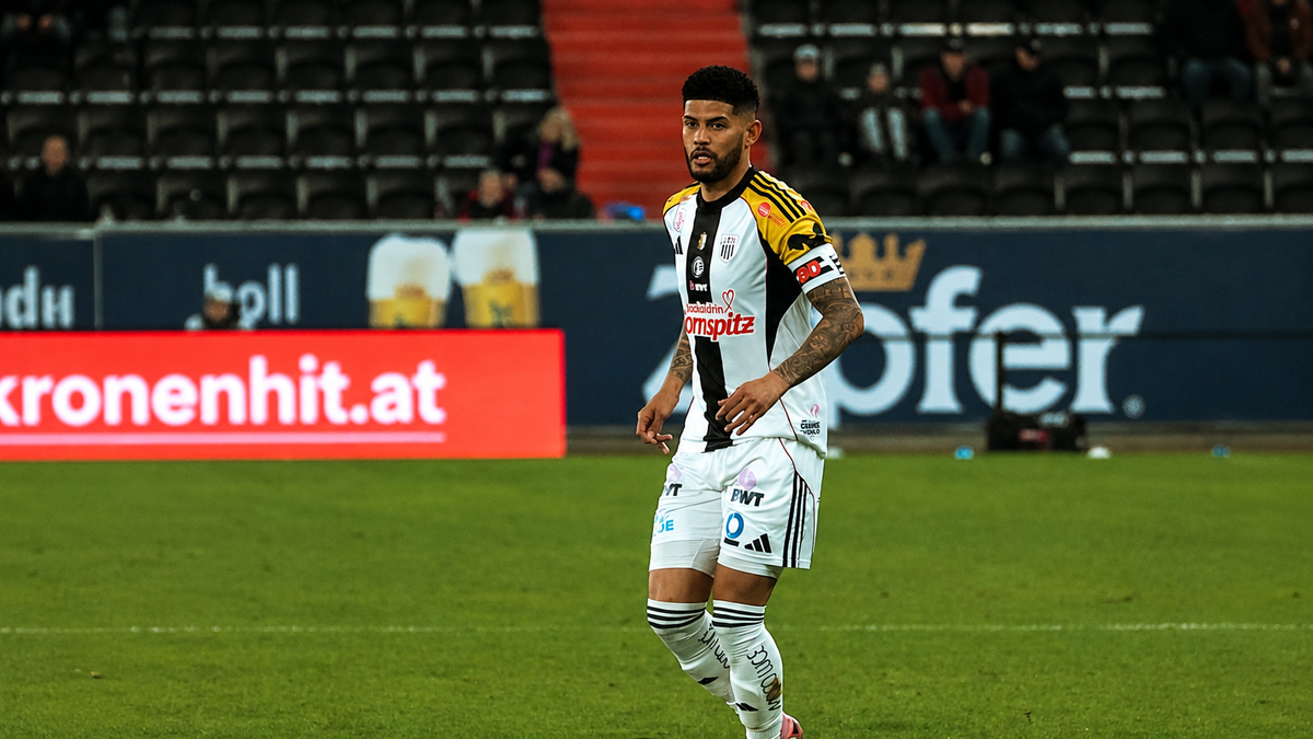 Andrés Andrade brindó asistencia en goleada del LASK Linz Andrés Andrade brindó asistencia en goleada del LASK Linz