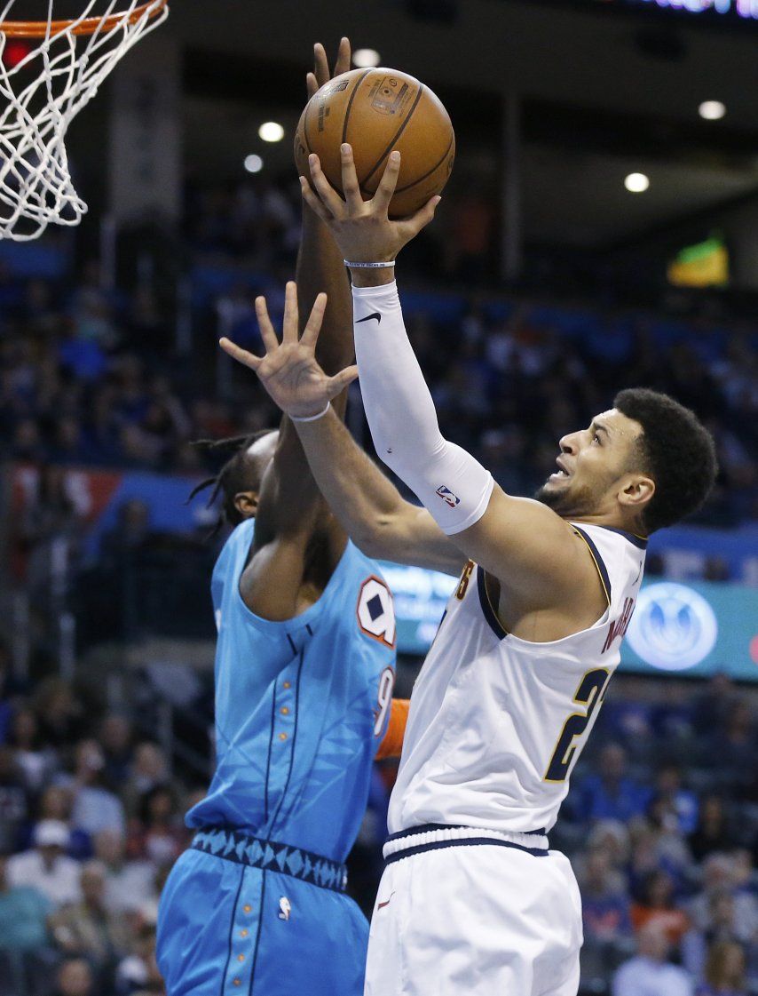 Murray anota 27 puntos y Nuggets gana 115-105 a Thunder