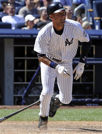 Jeter y Aceves brillan, y los Yanquis vencen a Toronto