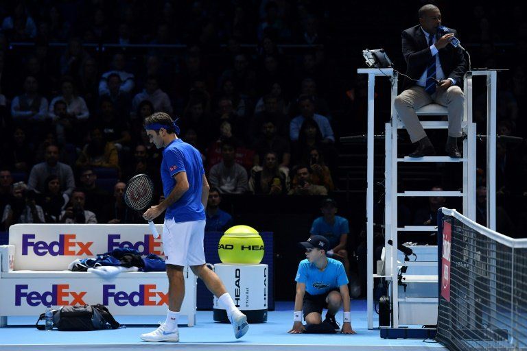 Federer ya piensa en su 22ª temporada con su 100º título en el horizonte