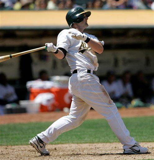 MLB: Atléticos 4, Mellizos 3; Oakland remonta y gana